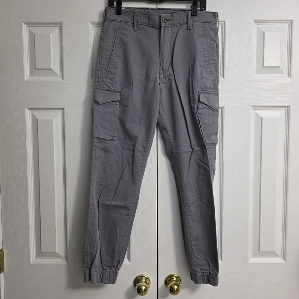 Levi's Gray Cargo Jogger Pants Elastic Cuff Men's Size 32x32